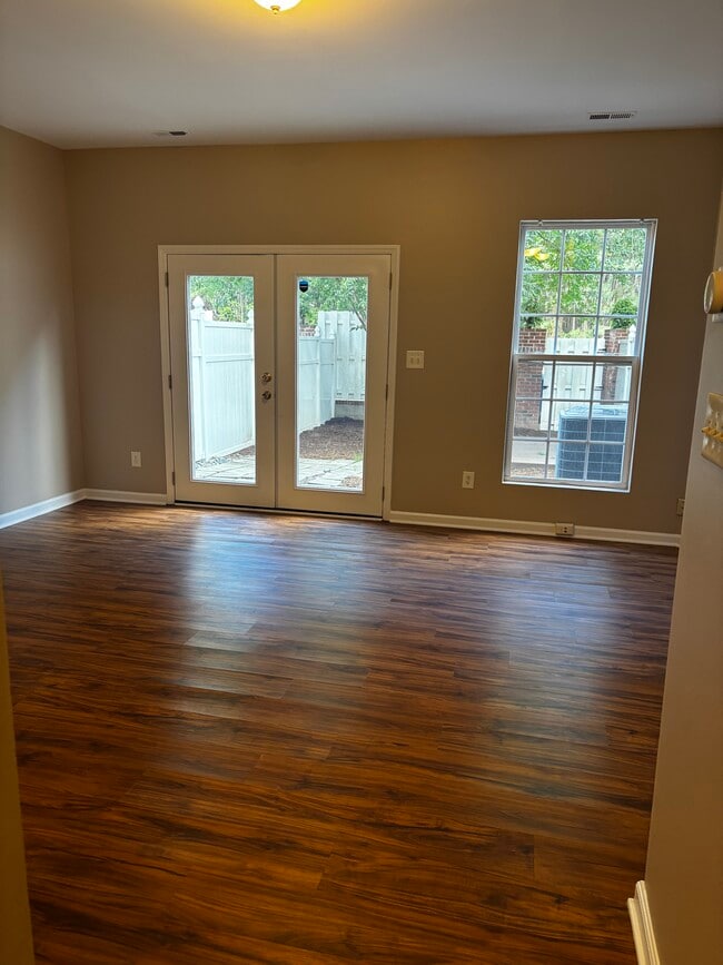 Photo - 8533 Kangaroo Ct