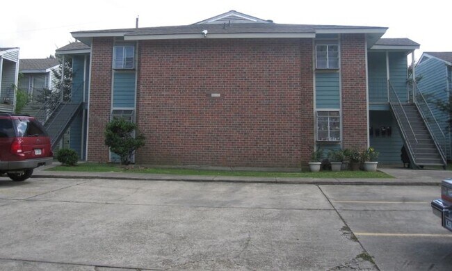 Private Parking Included - 7734 Bles Ave Unit B