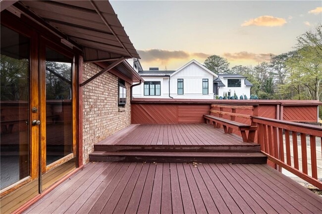 Photo - 216 Thomas Cir