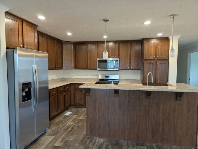 Photo - 30095 Pineview Cir