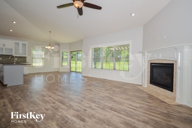 Photo - 4405 Nottinghill Dr