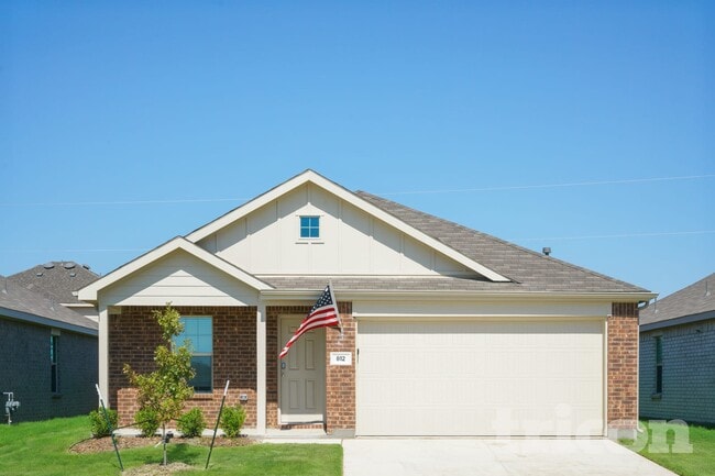 Building Photo - 812 Odlozil Ln