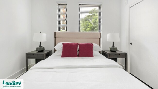 Photo - 715 Merritt Ave Unidad A-132