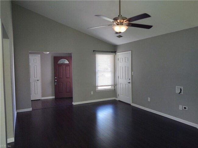 Photo - Greenbrier Community