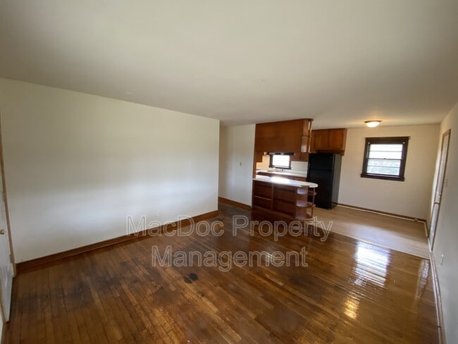 Photo - 10514 Robert E. Lee Drive