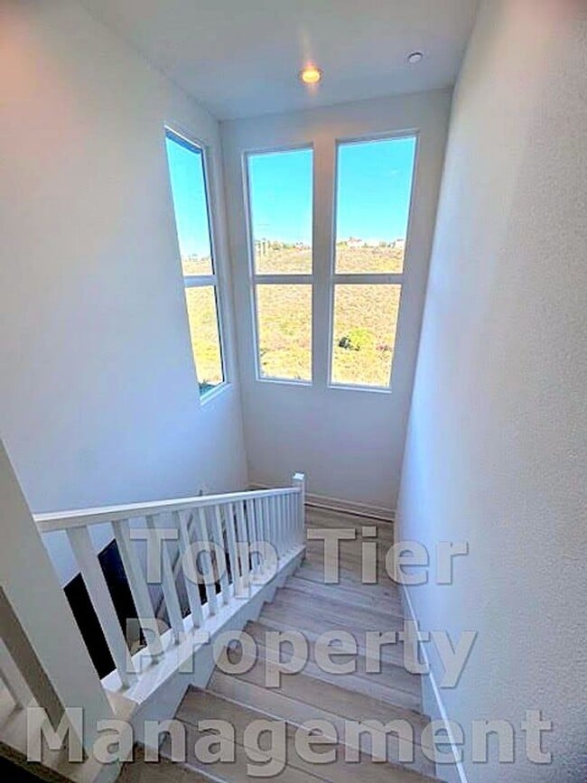 Photo - Beautiful & Modern 3 bed/ 3.5 bath/ 2,029 Sqft Condo with amazing Views in Carroll Canyon- Availa...