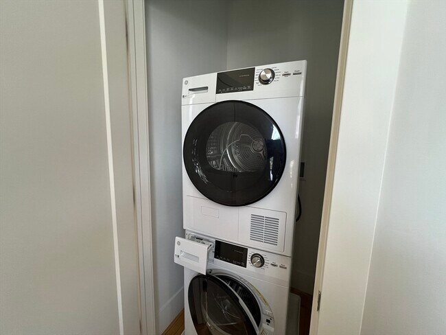 Photo - 34 St Joseph St Unit 20