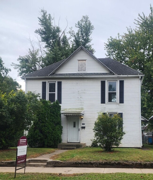 Photo - 1021 8th Ave