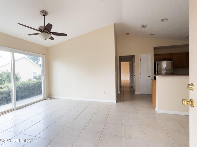 Photo - 100 Ashton Cir