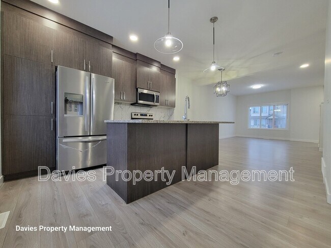 Photo - 9475 Colak Ln SW