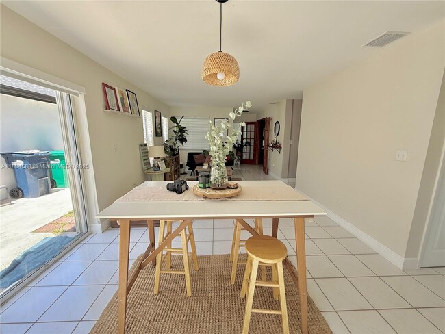 Photo - 16262 SW 139th Ct