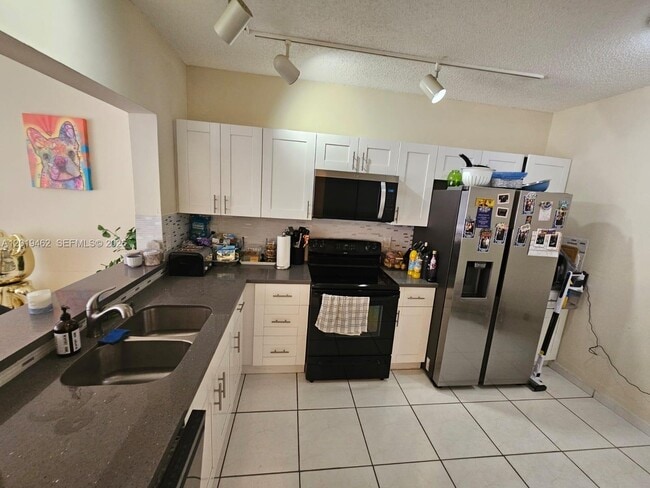 Photo - 21394 Marina Cove Cir