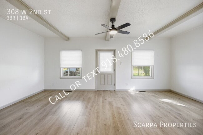 Photo - 308 W 2nd St