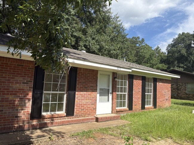 Building Photo - 158 Pacific Cir