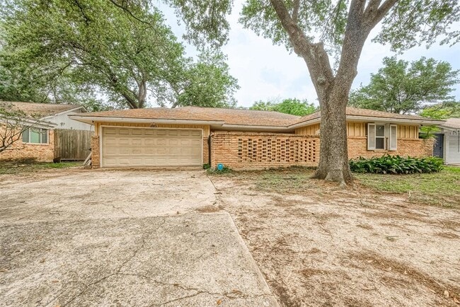 Photo - 5238 Beechnut St Condo
