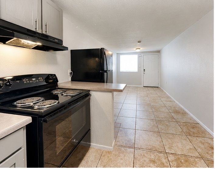 Photo - 1402 W Mercer Ln Unit 3
