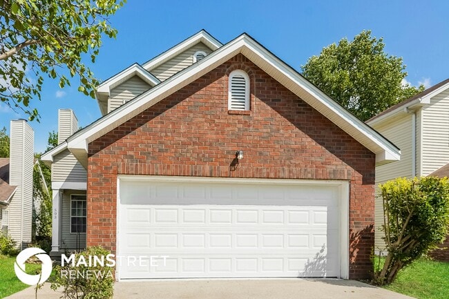 Building Photo - 503 Selsey Ct S