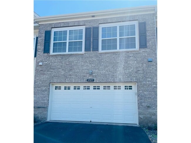 Photo - 17377 72nd Pl N