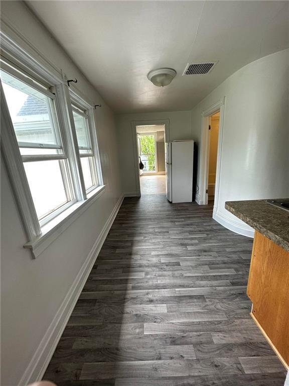 Kitchen - 531 Cochrane St Unit 2