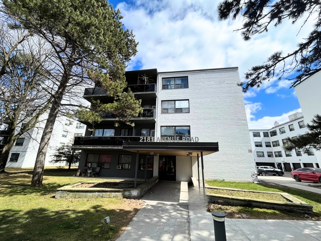 Building Photo - 2181 Avenue Road