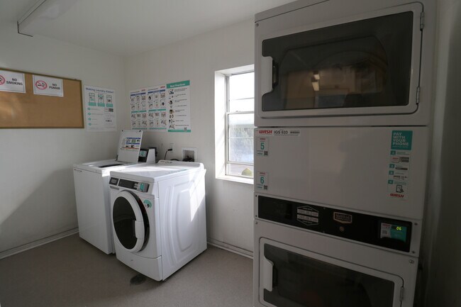 Photo - Cambridge Heights