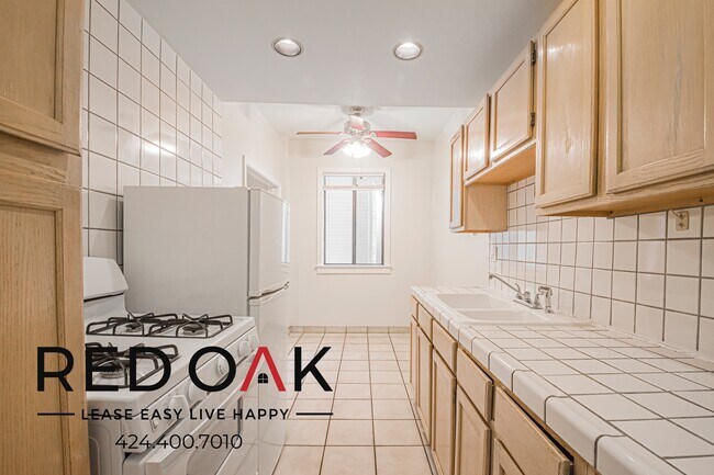 Photo - 630 S Kenmore Ave Unit 107