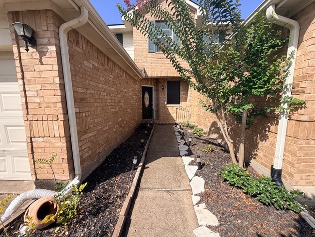 Photo - 4422 Park Trail Ln