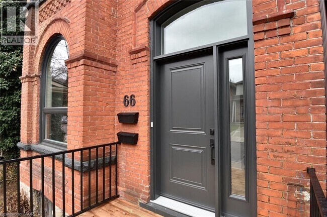 Photo - 66 Erie Ave