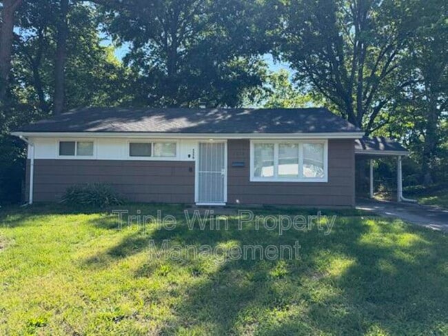 Photo - 5570 Winchelsea Dr