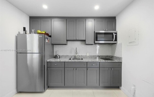 Photo - 6010 NW 38th St Unidad 1
