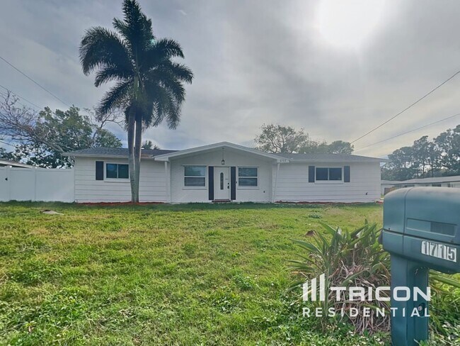 Photo - 1715 Scott St