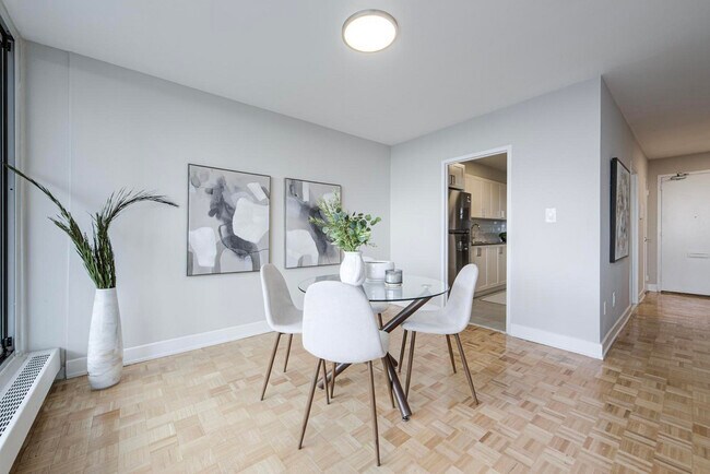 Photo - Canyon Apartments