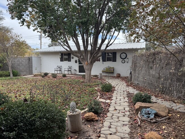 Building Photo - 3505 Gulf Ave