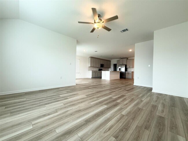 Photo - 15409 Flowers Vw