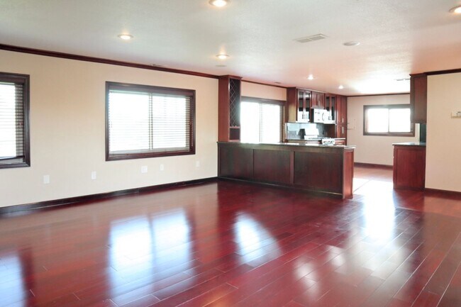 Photo - 35754 Mission Blvd Unit B