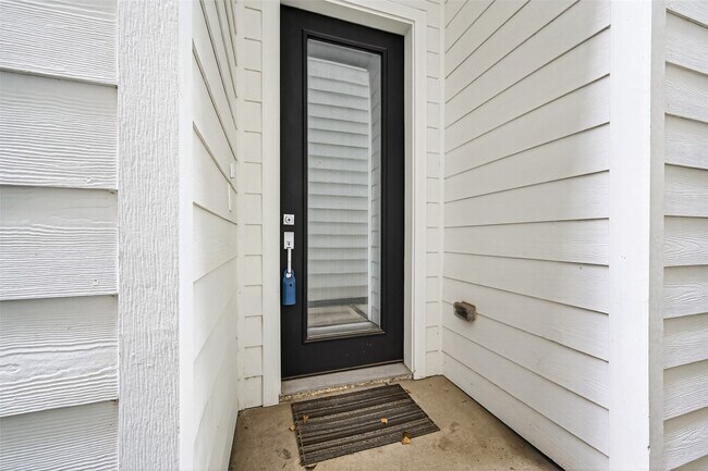 Photo - 5841 Dolores St