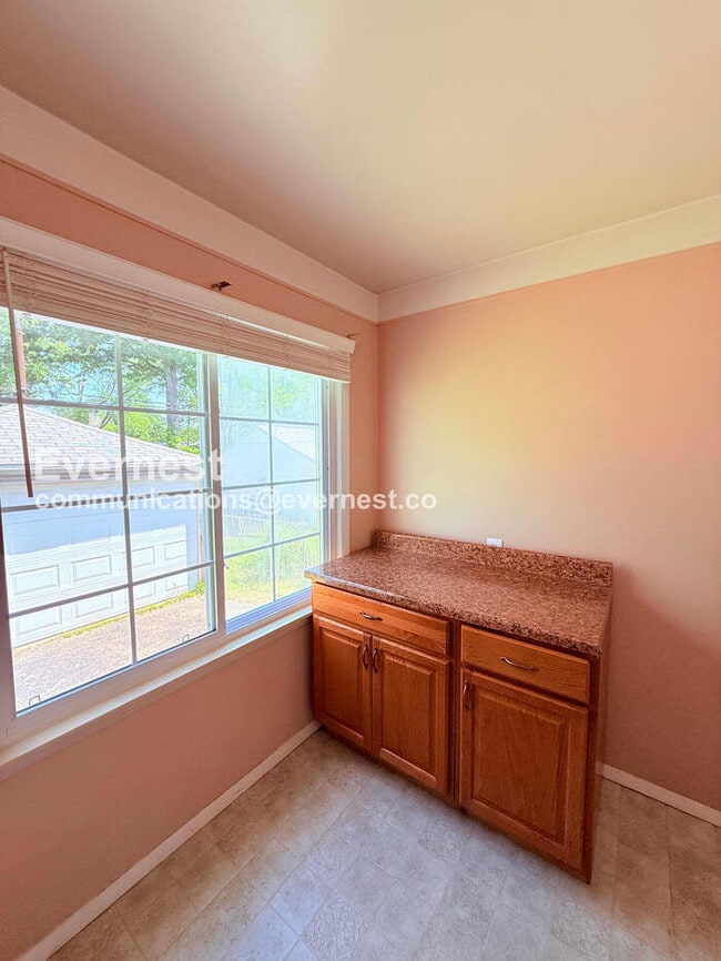 Photo - 1313 Donald Ave