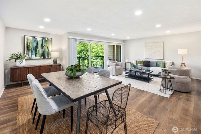 Photo - Resort Living at home!