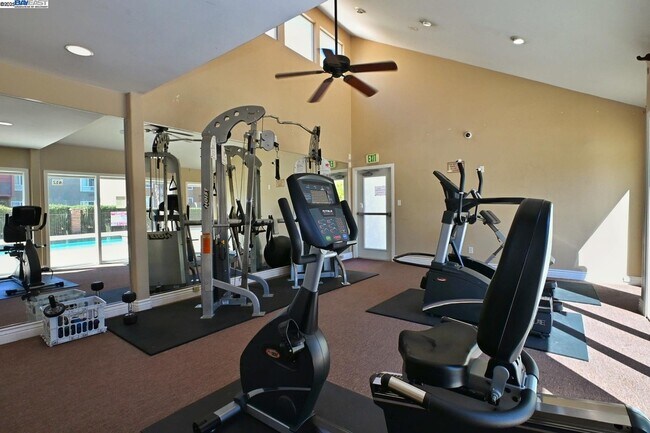 Photo - 420 Dempsey Rd Unidad 220