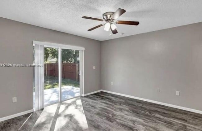 Photo - 2110 Whispering Trails Blvd