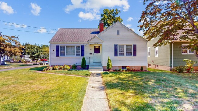 Photo - 18 Federal St