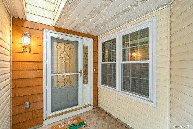21 Revere Dr