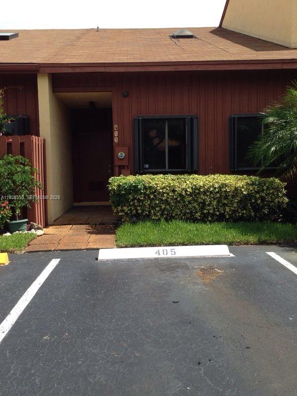 Photo - 405 SE 14th St