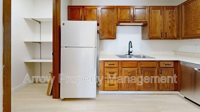 Photo - 205 E Arbor Ave