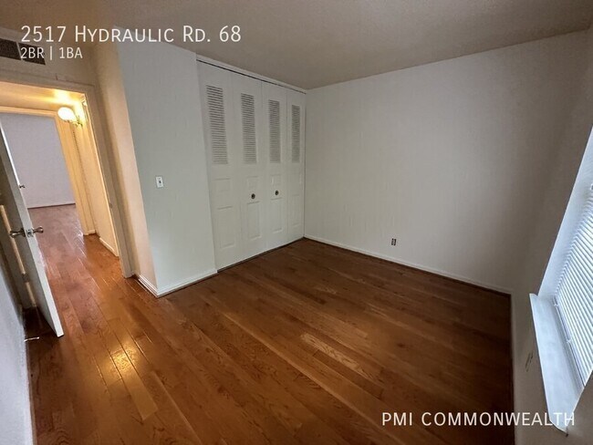 2517 Hydraulic Rd