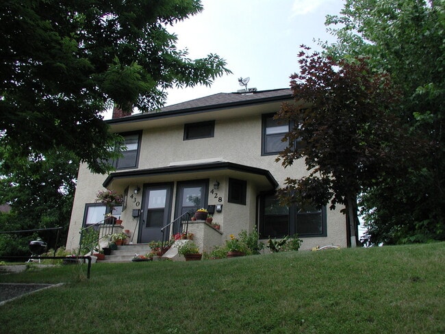 Building Photo - 428 W Franklin Ave Unit 428 Franklin