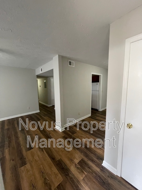 Photo - 155 Bowen St Unidad 9