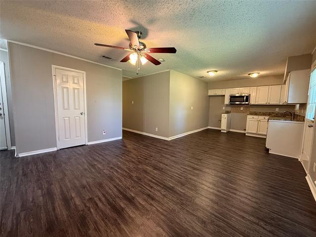 303 Ridgefield Cir