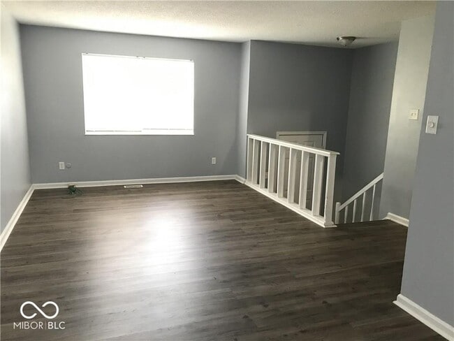 Photo - 9444 English Oak Dr