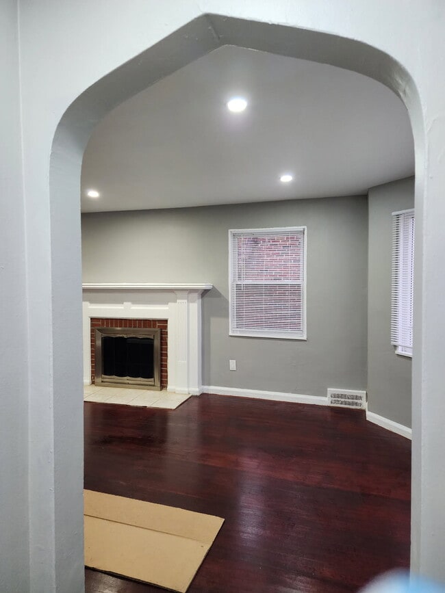 Photo - 11318 Littlefield St